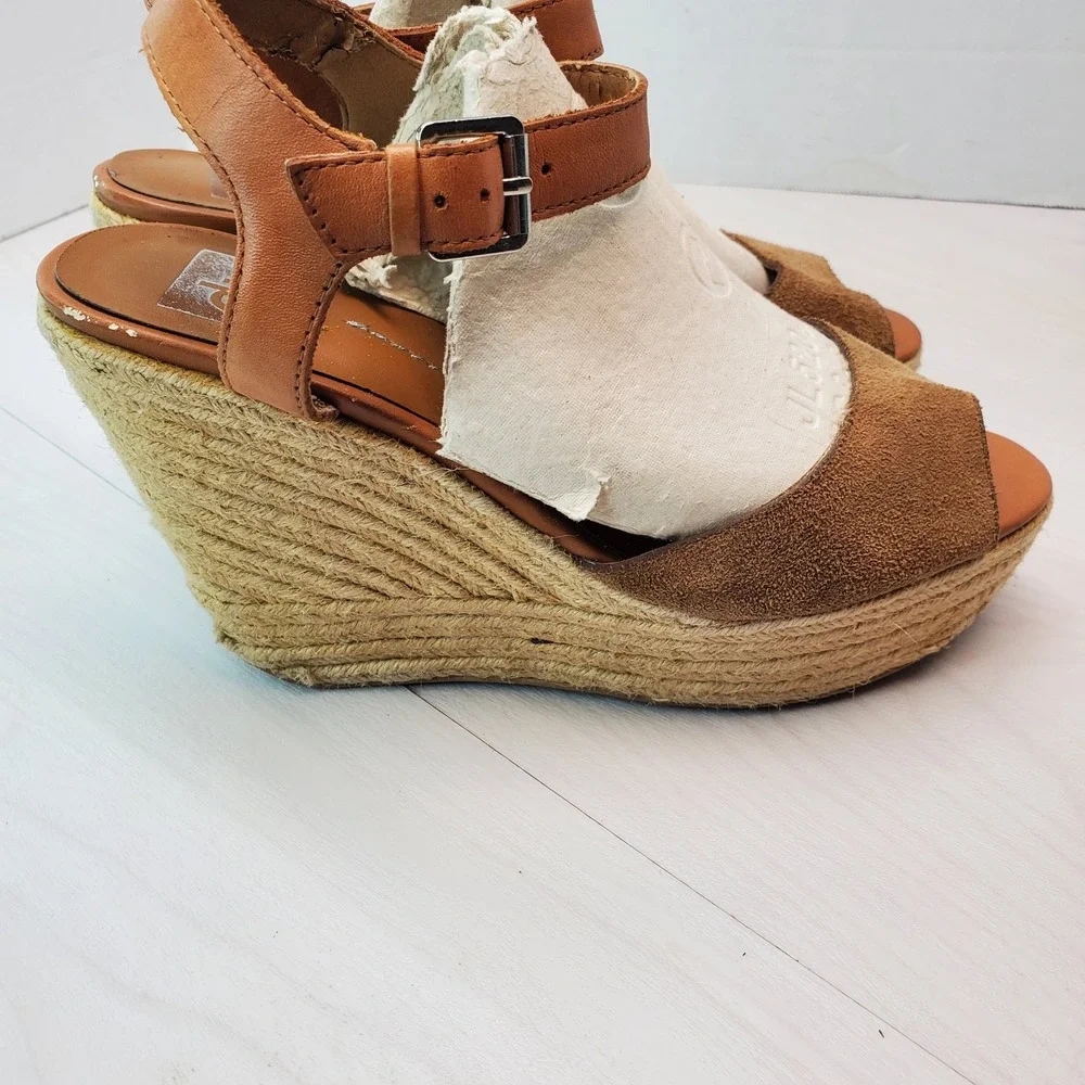 Dolce Vita DV Nude Suede Tan Leather Ankle Strap Wedge Espadrille Sandals Size 8